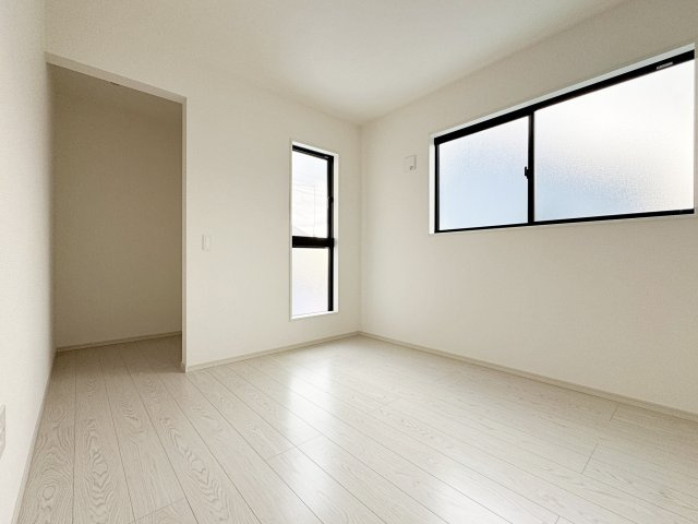 新築戸建・新築建売　福島市宮代3期　QUADRIFOGLIO　全6棟の洋室