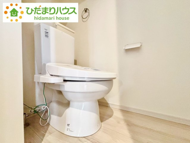 流山市北3期　新築戸建　1号棟のトイレ|温水洗浄便座ついてます(^^♪			
