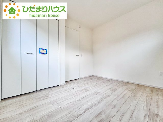 流山市北3期　新築戸建　1号棟の洋室|白を基調とした開放感あふれるルームデザイン(^^)					
