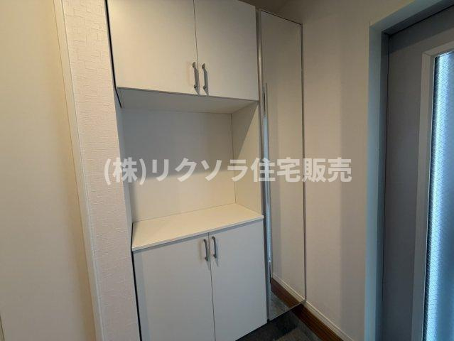 須山町　未入居一戸建ての収納|シューズボックス
■物件内覧・資金計画相談・住宅ローン相談、リフォーム相談、お問合せ受付中■
※当日・翌日のご内覧、ご相談はお電話でのお問合せがスムーズです！