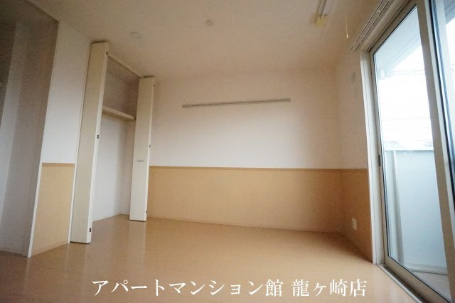 アムール岡崎Ａの洋室