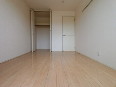 【洋室】 | フランシール Ａ | ２Ｆ 南西洋室