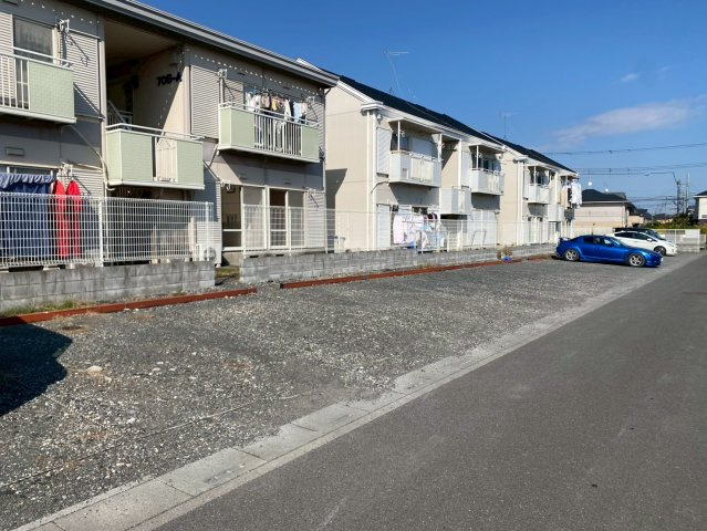 【駐車場】 | 708A | 駐車場があるので、車を買う予定の方も安心です