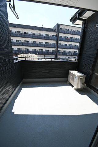 【バルコニー】 | 陽東メゾネットⅥ