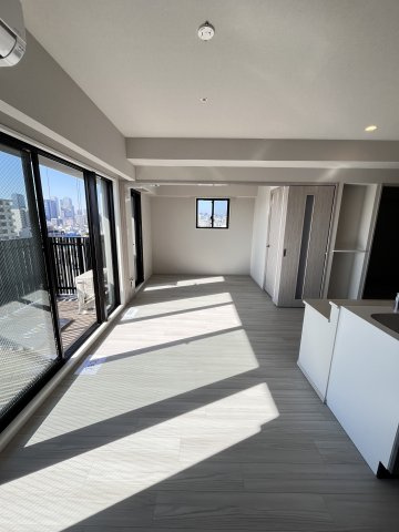 大阪市城東区今福西１丁目の賃貸マンションの居間・リビング