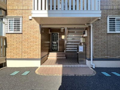 【エントランス】 | シャルムトロン　Ｃ