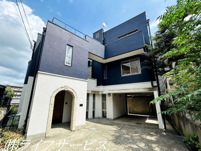 茨木市南春日丘７丁目中古戸建の画像