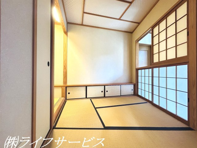 【和室】 | 茨木市南春日丘７丁目中古戸建 | １階茶室／床の間あり