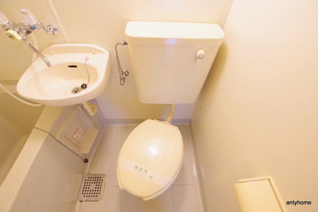 エスリード野田　仲介手数料無料のトイレ
