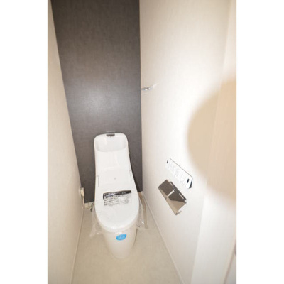 【トイレ】 | カーサ・グラシア | 温水洗浄便座付