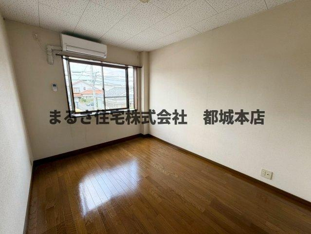 レインボー都北ハイツの洋室|B201の写真です