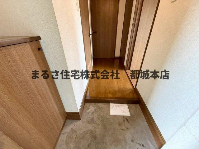 レインボー都北ハイツのロビー|B201の写真です