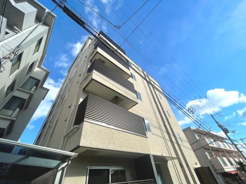 綺麗な外観です♪