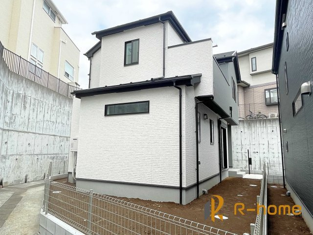 流山市野々下3期　新築戸建て　2号棟の外観|建物完成いたしました！ご予約で『平日』や『夕方』などでもご見学可能です！