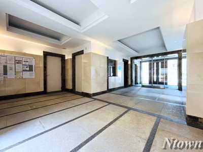 【ロビー】 | プレサンス名古屋STATIONアライブ | ゆとりのあるロビーです