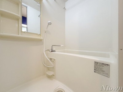 【浴室】 | プレサンス名古屋STATIONアライブ | 落ち着いた空間のお風呂です