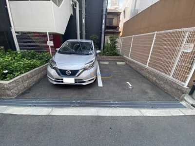 【駐車場】 | セレニテ福島カルム