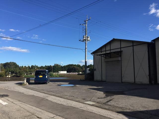 上三川町石田倉庫の駐車場