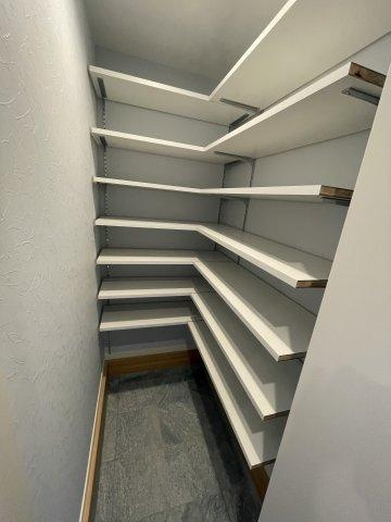 須山町　未入居一戸建ての収納|シューズインクローゼット
■物件内覧・資金計画相談・住宅ローン相談、リフォーム相談、お問合せ受付中■
※当日・翌日のご内覧、ご相談はお電話でのお問合せがスムーズです！