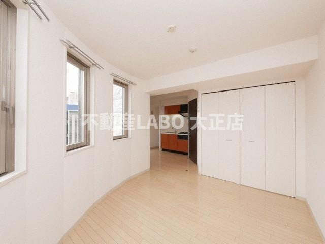 ウィルテラスなんば南の居間・リビング