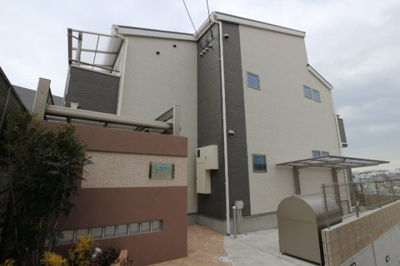 【外観】 | Riso＋miraieジェームス山EAST