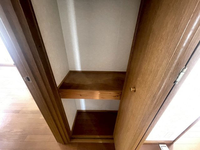 中古住宅　成東の収納