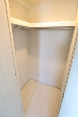 大阪市都島区大東町１丁目の賃貸マンションの収納