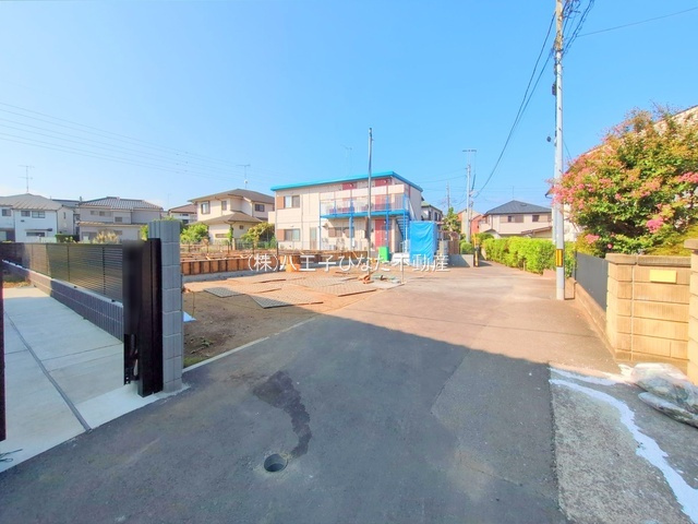 祝　成約済み　八王子市　北野町　新築戸建て　２期の前面道路含む現地写真|～仲介手数料無料☆八王子ひなた不動産～　八王子市北野町　新築戸建て