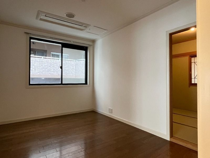 アメニティ江戸堀アネックスの洋室