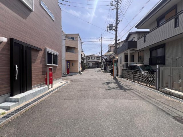 須山町　未入居一戸建ての前面道路含む現地写真|■物件内覧・資金計画相談・住宅ローン相談、リフォーム相談、お問合せ受付中■
※当日・翌日のご内覧、ご相談はお電話でのお問合せがスムーズです！