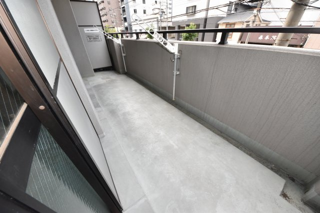 フォレステージュ南堀江のバルコニー|参考写真