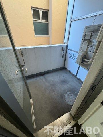 サムティ難波グレイスのバルコニー