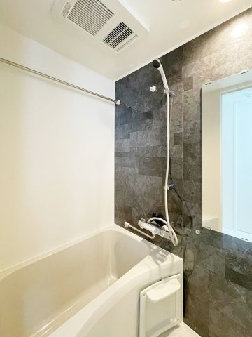 【浴室】 | グランコート王子 | 別部屋の写真です