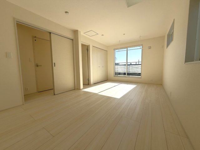 所沢市下安松 全11棟 新築分譲住宅の洋室