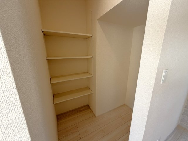 所沢市下安松 全11棟 新築分譲住宅の収納|パントリー