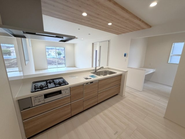 所沢市下安松 全11棟 新築分譲住宅の居間・リビング