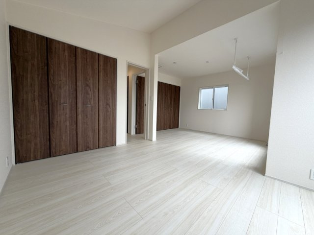 所沢市下安松 全11棟 新築分譲住宅の洋室