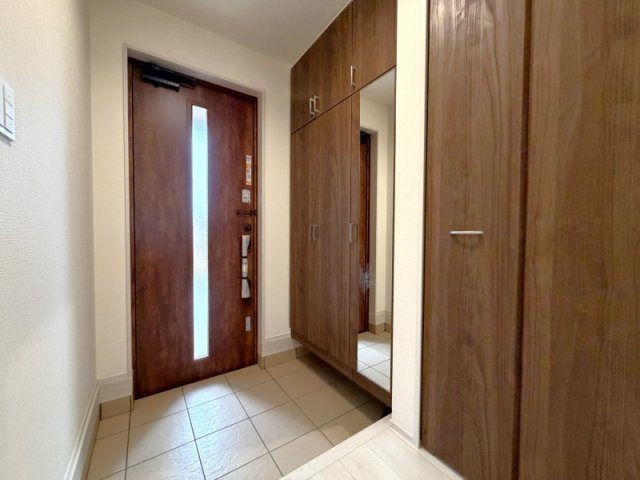 所沢市下安松 全11棟 新築分譲住宅の玄関