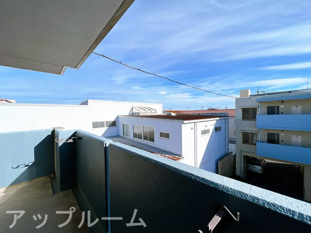 ウィルあじまのバルコニー