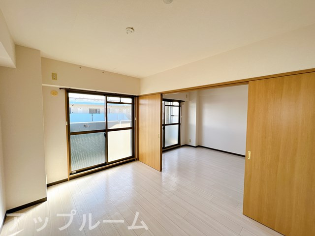 ウィルあじまの居間・リビング