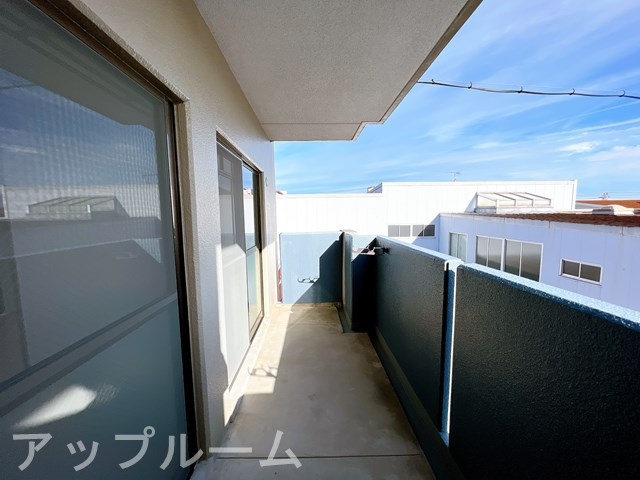 ウィルあじまのバルコニー