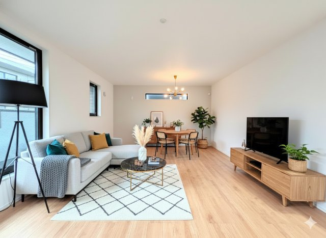 港南区丸山台2丁目　新築戸建ての居間・リビング|◆一家だんらんのスペースとなるＬＤＫ。窓から明るい光が差し込み、思わず家族の会話も弾む快適な空間。(家具はイメージ写真です）
