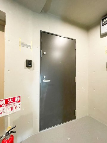 【玄関】 | グランコート王子