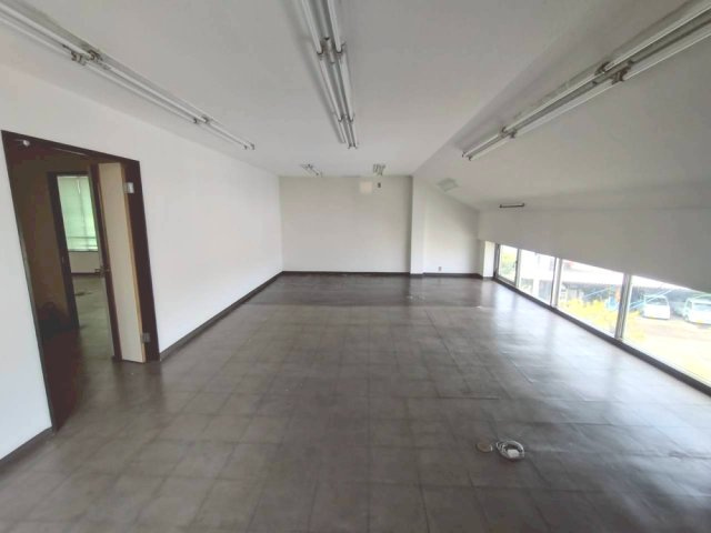 横山町 天野様事務所の内装