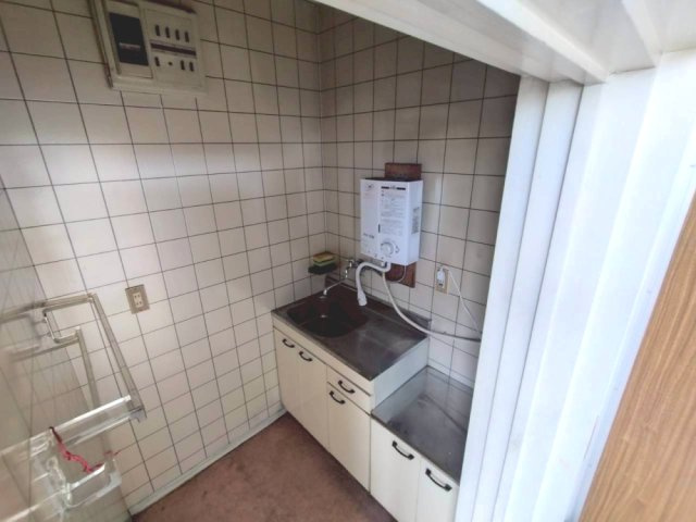 横山町 天野様事務所のキッチン