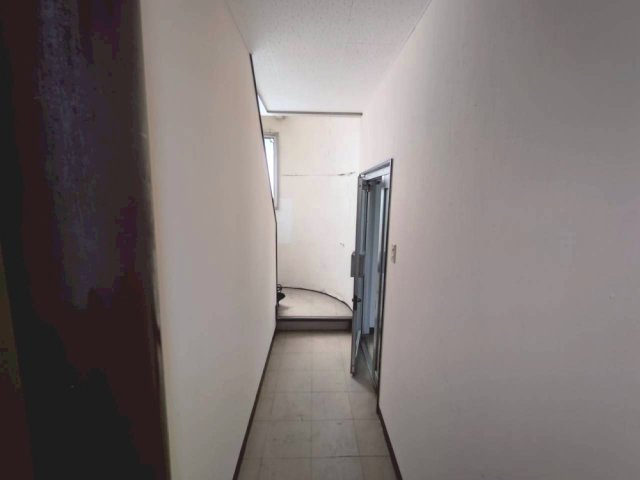 横山町 天野様事務所の内装