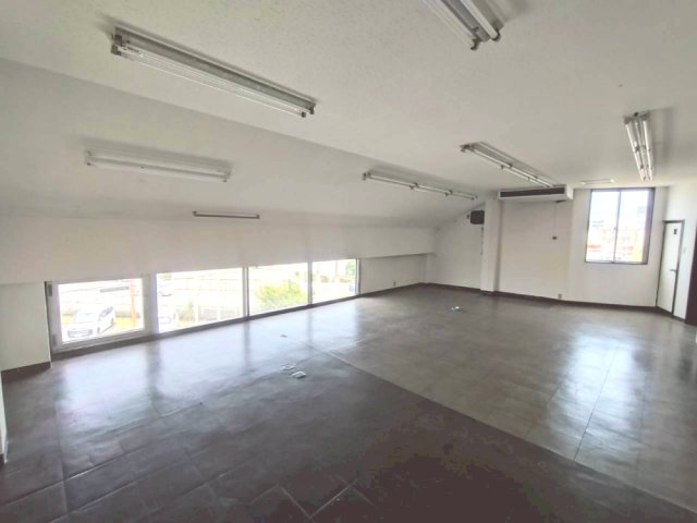 横山町 天野様事務所の内装