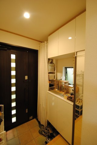 清瀬市中里5丁目2020年築戸建の玄関