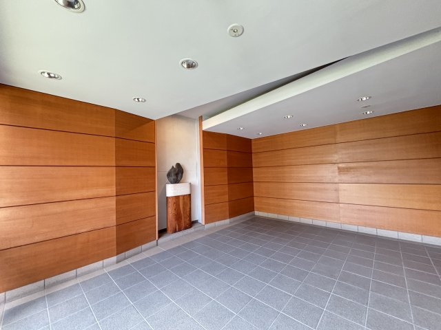 ガーデンハイツ葛西のエントランス