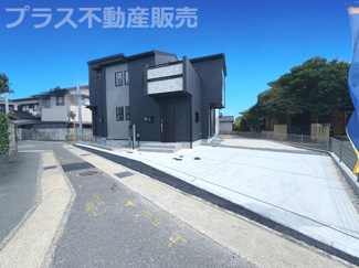 【外観】 | 現地写真。同じ物件を見るなら、プラス不動産販売にお任せ下さい。